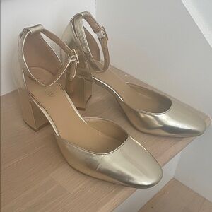 J CREW - Elegant Gold Ankle Strap Heels - NEVER WORN, new!